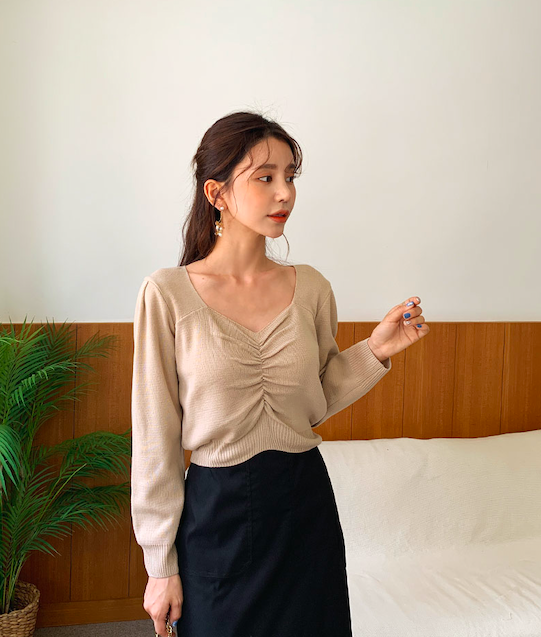 年秋 韓国ファッションのキーワードは ナチュラル 最新トレンドアイテムと着こなしのコツを伝授する Jennielog